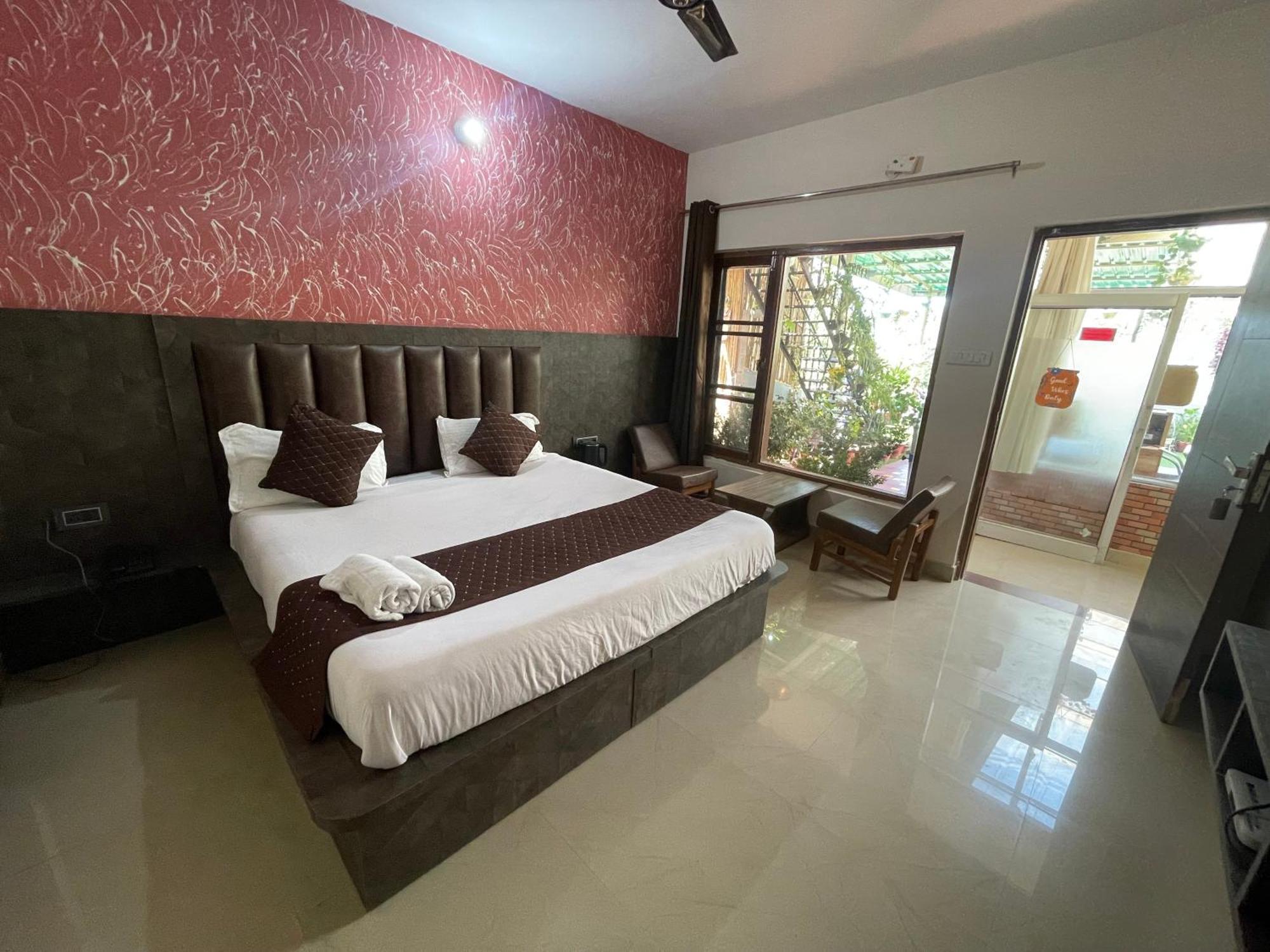 The Panda Hotell Dharamshala Exteriör bild