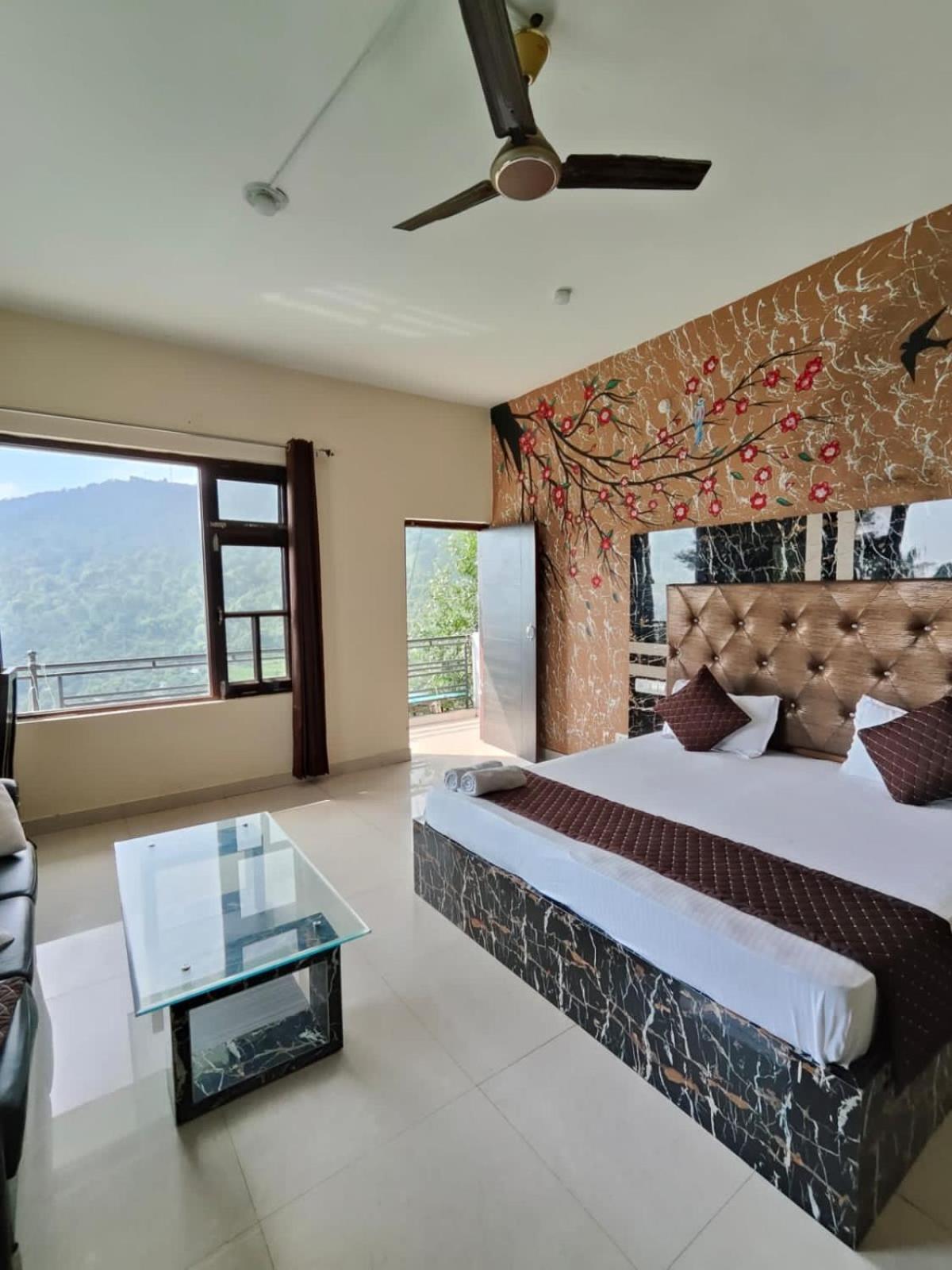 The Panda Hotell Dharamshala Exteriör bild